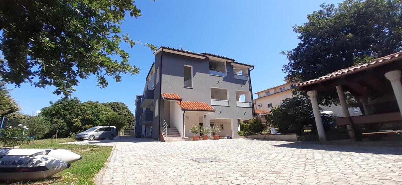 Apartments Barbic Medulin Extérieur photo